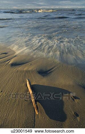 Stock Photo - Lake Ontario at Niagara Shores Conservation Area - Ontario Canada. Fotosearch
