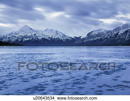 Picture - Lake Abraham in Winter, Kootenay Plains, Alberta, Canada. Fotosearch