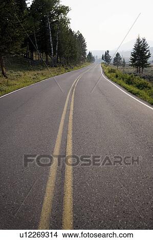 Picture - China, Mt. Huangshan, Empty road. Fotosearch