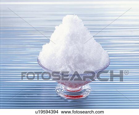 Picture - Ice Strawberry. Fotosearch