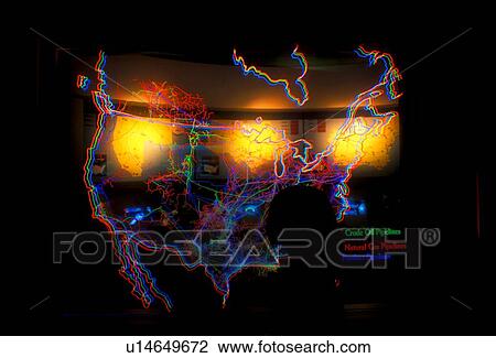Stock Image - Map of US Showing Oil, Gas, and Product Pipelines. Fotosearch