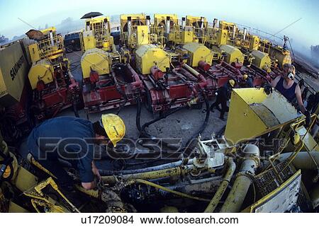 Offshore Oil Drilling Rig Mud Pumps View Large Photo Image Picture - Offshore Oil Drilling Rig Mud Pumps. Fotosearch