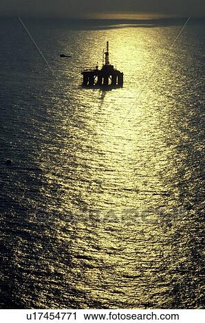 Offshore Oil Drilling Rig with Moonlight Reflection View Large Photo Image Stock Image - Offshore Oil Drilling Rig with Moonlight Reflection. Fotosearch