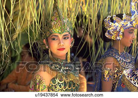 Picture - dancers, people, indonesian, women, beauty, party. Fotosearch