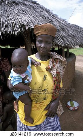 Stock Photograph - dassari, child, mother, benin, person, people. Fotosearch