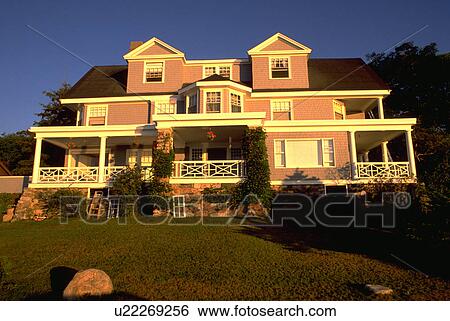 Stock Photograph - hill, house, mansion, home, nature, people. Fotosearch