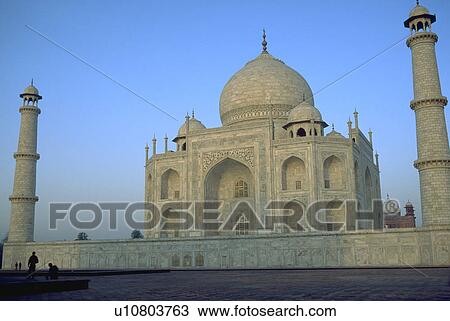 Stock Image - mahal, arrive, taj, view, dawn, people. Fotosearch
