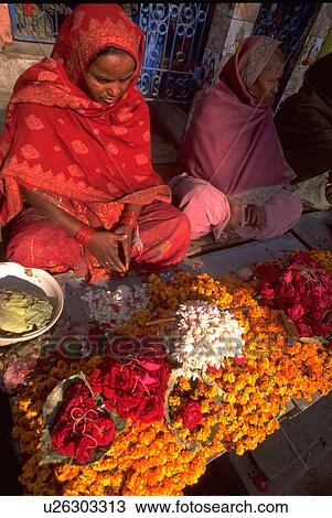Stock Image - peasant, woman, hindu, women, shopping, flower. Fotosearch