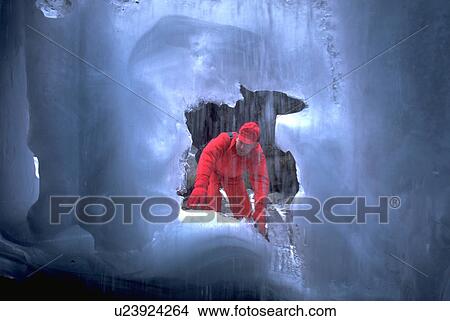 Picture - sun, peers, male, beauty, winter. Fotosearch