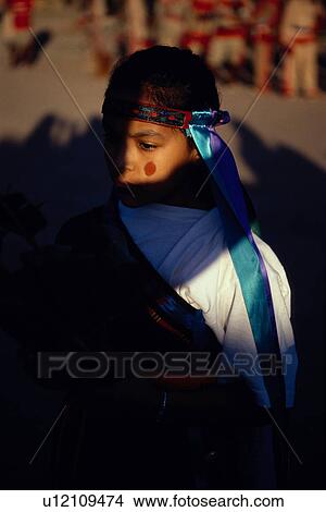 Picture - paso, released, maiden, indian, ysleta, model. Fotosearch