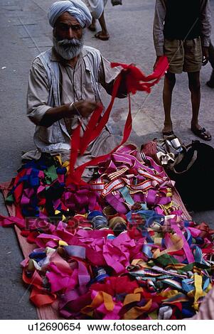 Picture - turban, ribbons, colorful, selling, male. Fotosearch