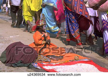 allahabad, girl, sidewalk, panhandling, hindu, people View Large Photo Image Picture - allahabad, girl, sidewalk, panhandling, hindu, people. Fotosearch