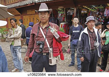 Picture - holiday, person, tourists, chinese, china, people. Fotosearch