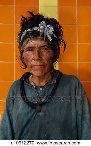 Stock Image - homeless, cuidad, female, woman, portrait. Fotosearch