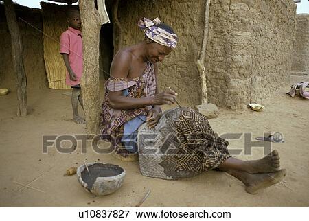Stock Photo - mali, people, 3100, art, person, woman. Fotosearch