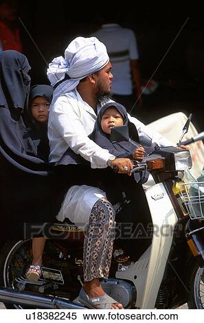 Stock Photography - thailand, images, family, people, muslim, asia. Fotosearch