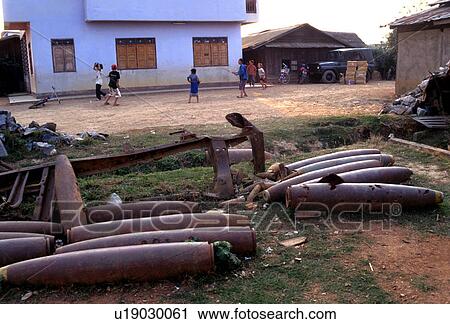 Stock Image - children, housing, bombs, unexploded, 3793. Fotosearch