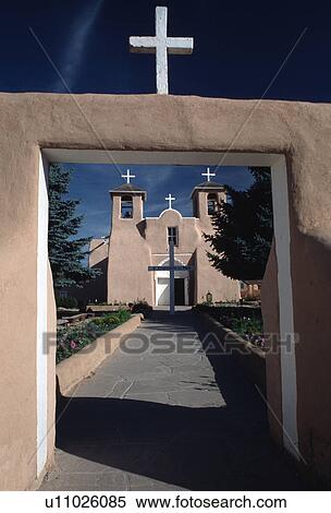 chuch, saint, assisi, francis, st, gateway View Large Photo Image Stock Photography - chuch, saint, assisi, francis, st, gateway. Fotosearch
