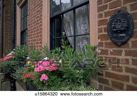 Stock Image - early, alley, elfreth, pa, philadelphia, elfreths. Fotosearch