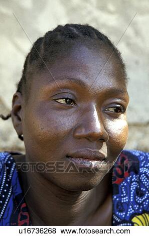 Stock Photo - faso, people, burkina, 7598, person, woman. Fotosearch