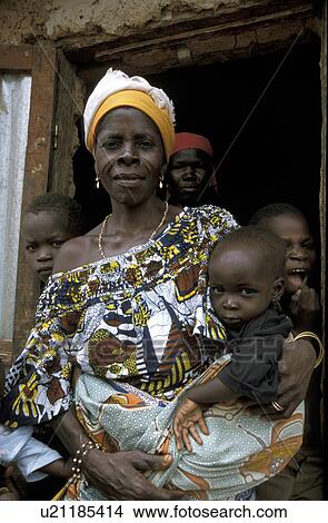 Picture - hangar, baby, benin, person, people, woman. Fotosearch