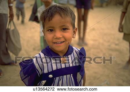 Stock Image - jodhpur, child, village, looks, kid, boy. Fotosearch