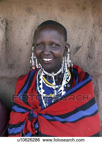 Stock Photograph - moita, people, masai, tanzania, person, woman. Fotosearch