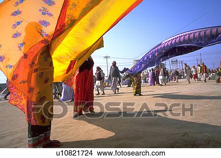 saris, hindu, spreading, females, peasant, women View Large Photo Image Picture - saris, hindu, spreading, females, peasant, women. Fotosearch