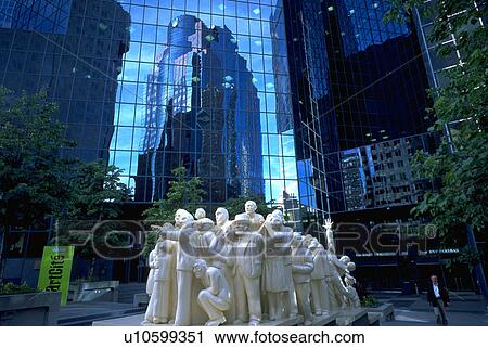 Stock Image - illuminated, robert, statue, crowd, people. Fotosearch