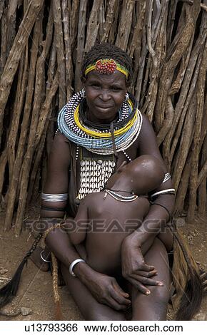 Stock Photograph - sudan, child, south, 5917, person, people. Fotosearch