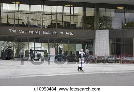 Picture - arts, waiting, institute, minneapolis, outside, chef. Fotosearch