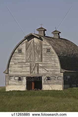 Stock Photography - canada, abandoned, saskatchewan, scenic, barn, old. Fotosearch