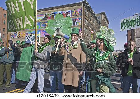 Stock Photo - day, clans, patricks, saint, st, family. Fotosearch