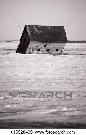 Stock Image - farm, saskatchewan, buildings, abandoned. Fotosearch