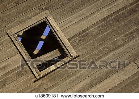 Stock Image - saskatchewan, barn, scenic, courval, north, collapsed. Fotosearch