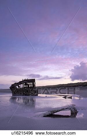 Stock Photograph - stevens, oregon, county, iredale, sunrise, accident. Fotosearch