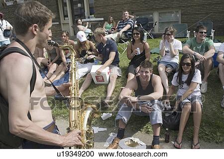 street, performing, day, old, grand, musician View Large Photo Image Stock Image - street, performing, day, old, grand, musician. Fotosearch