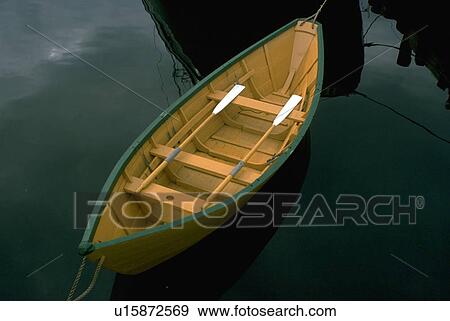 Stock Photo - canada, lunenberg, scotia, nova, harbor, dory. Fotosearch