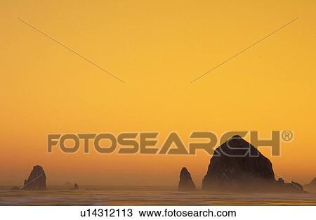 Stock Image - coastline, morning, oregon, sunrise, travel, clatsop. Fotosearch