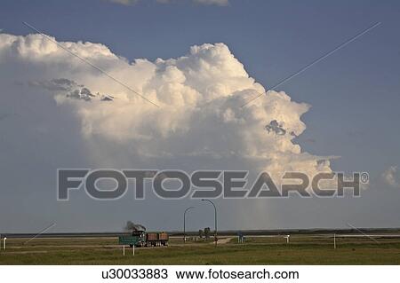 Stock Image - currents, clouds, convention, severe, contain, cumulonimbus. Fotosearch