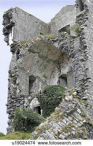 Picture - gallway, cottages, stone, ireland, rossaveel. Fotosearch