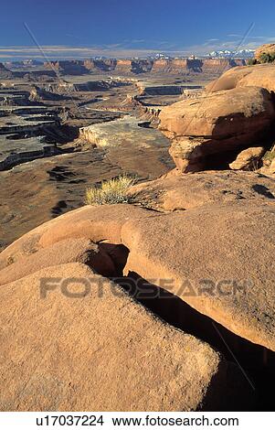 Picture - island, canyonlands, travel, river, utah, orange. Fotosearch