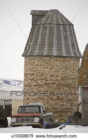 saskatchewan, circular, scenic, building, farm, brick View Large Photo Image Stock Photo - saskatchewan, circular, scenic, building, farm, brick. Fotosearch