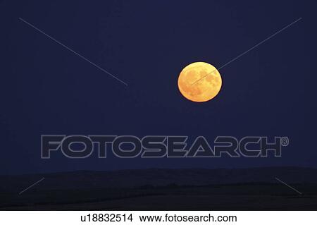 Picture - saskatchewan, full, southern, scenic, moon, gorgeous. Fotosearch