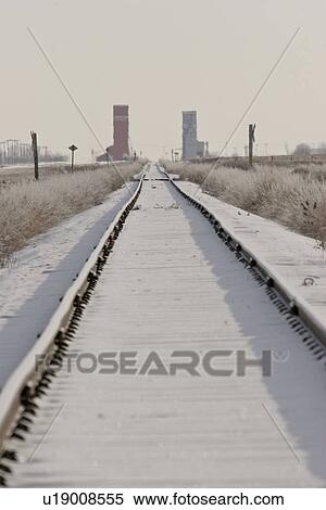Stock Photography - saskatchewan, tracks, scenic, tuxford, leading, railroad. Fotosearch