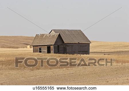 Stock Photography - scenic, farm, readlyn, field, buildings, old. Fotosearch