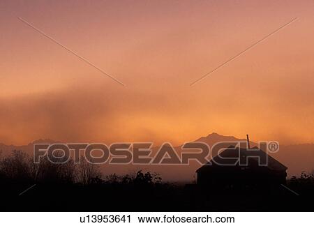 Stock Image - spencer, snohomish, buildings, sunrise, washington, fog. Fotosearch
