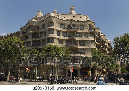 Stock Photo - fantastic, pedrera, expressionistic, cornet, antoni, casa. Fotosearch