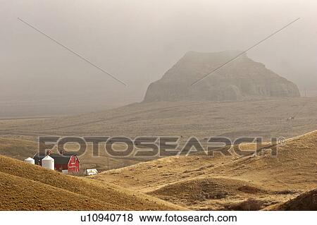 fog, butte, morning, through, seen, castle View Large Photo Image Stock Photo - fog, butte, morning, through, seen, castle. Fotosearch