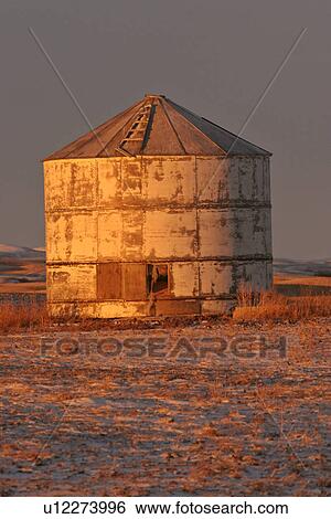 Stock Photograph - grain, saskatchewan, scenic, sunrise, old. Fotosearch